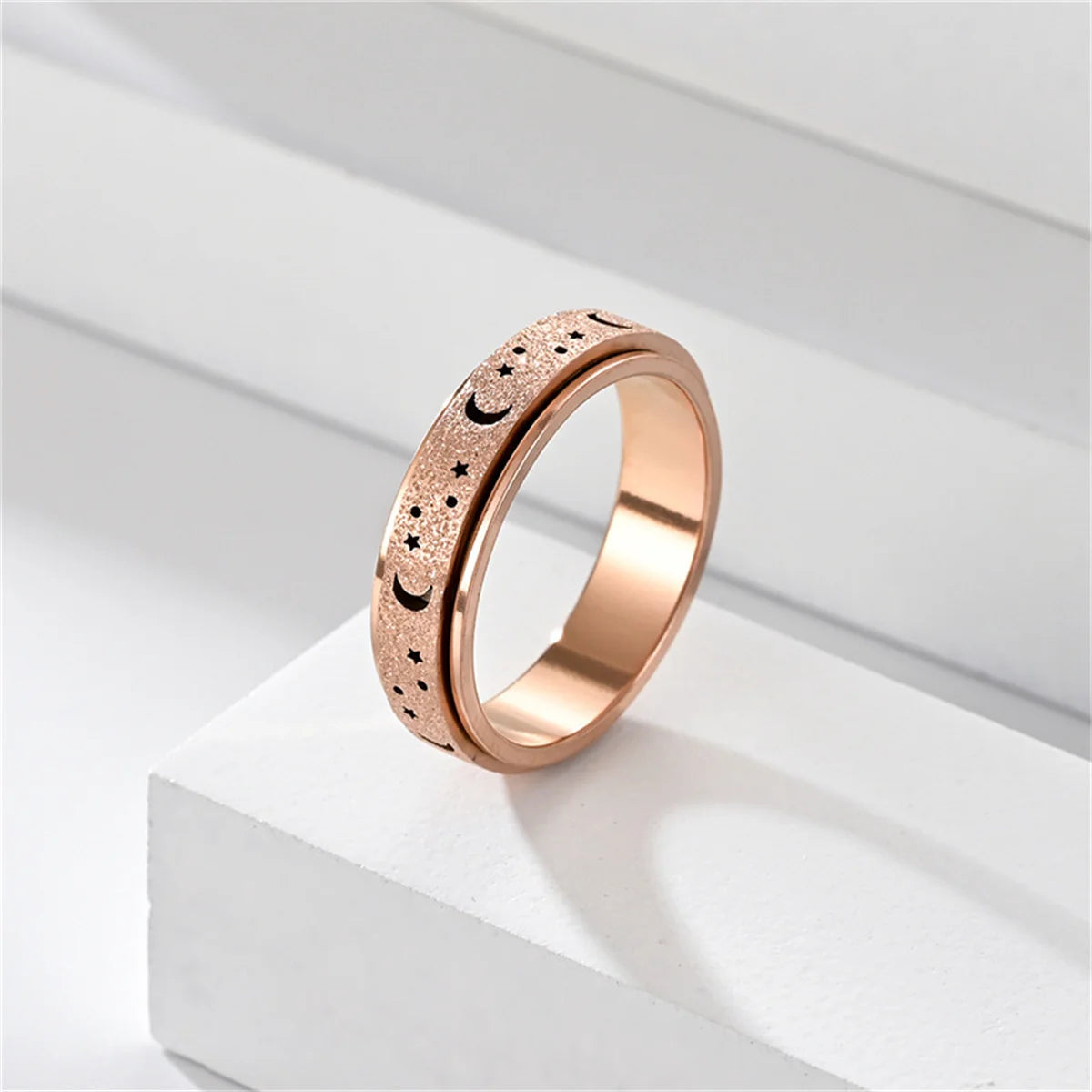 Frosted Stainless Steel Moon And Star Fidget Rings For Men Anti Stress And Anxiety Rotating Ring Fidget Metal Spinner Anillos Qme 5 6