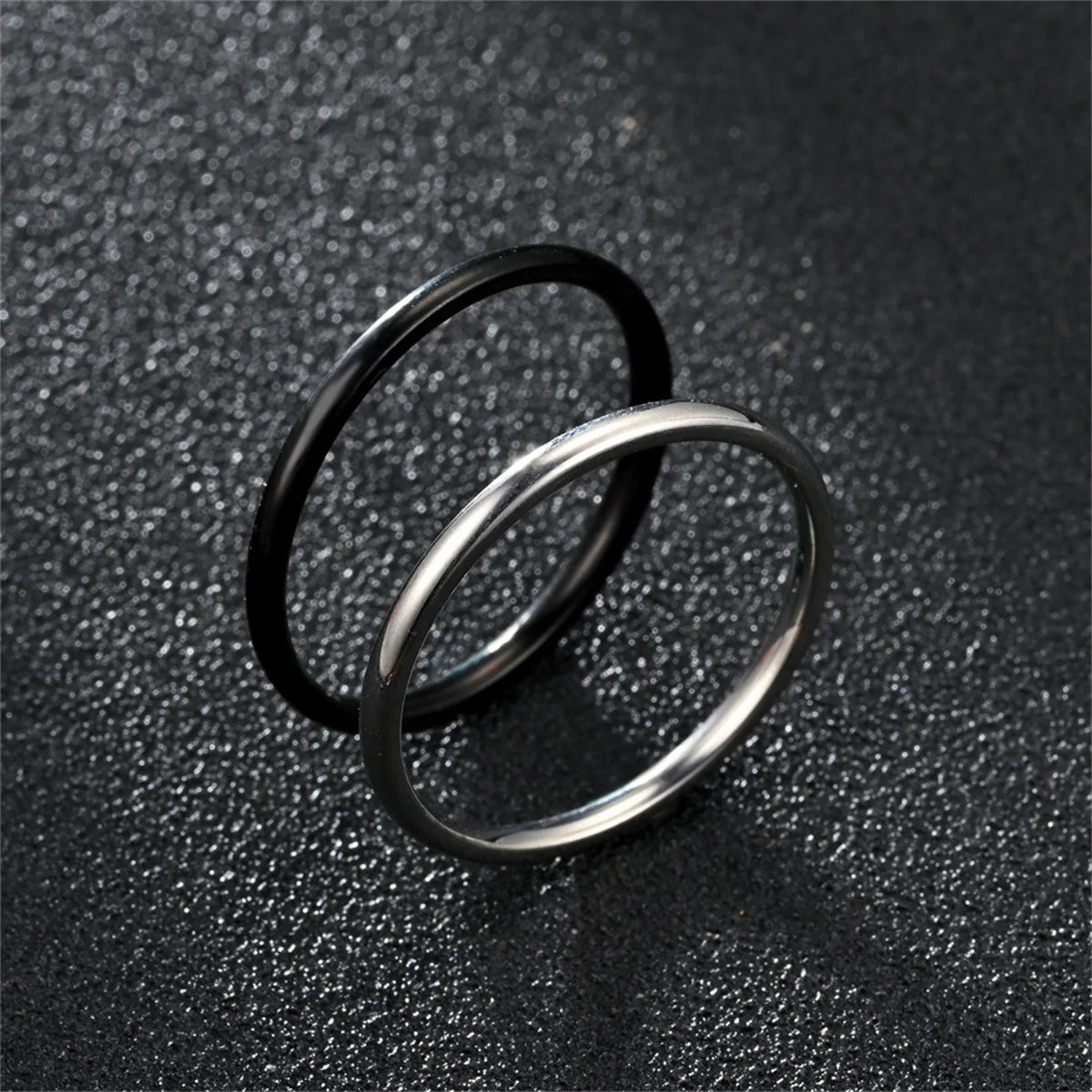 2/3/4mm Thin Stackable Ring Exquisite Stainless Steel Plain Band Knuckle Midi Ring Women Girl Size 5-13 Simple Punk Korean Decor Qme