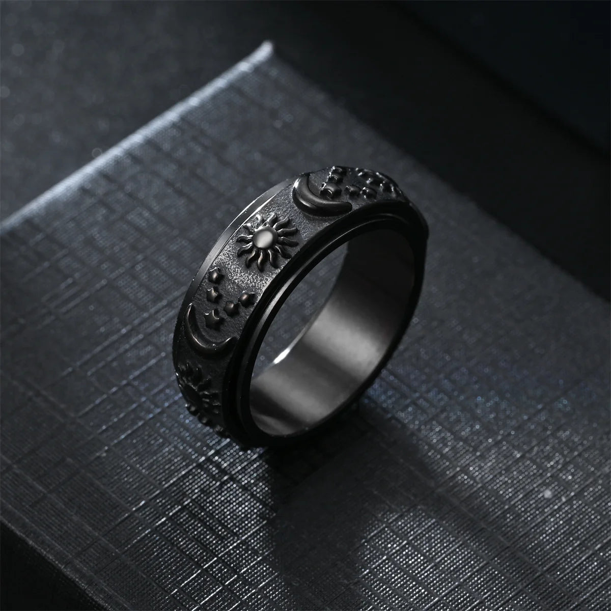 Bohemia Spinning Anxiety Relaxing Ring with Star and Moon for Women Stainless Steel Rotate Freely Fidget Spinner Rings Jewelry Qme