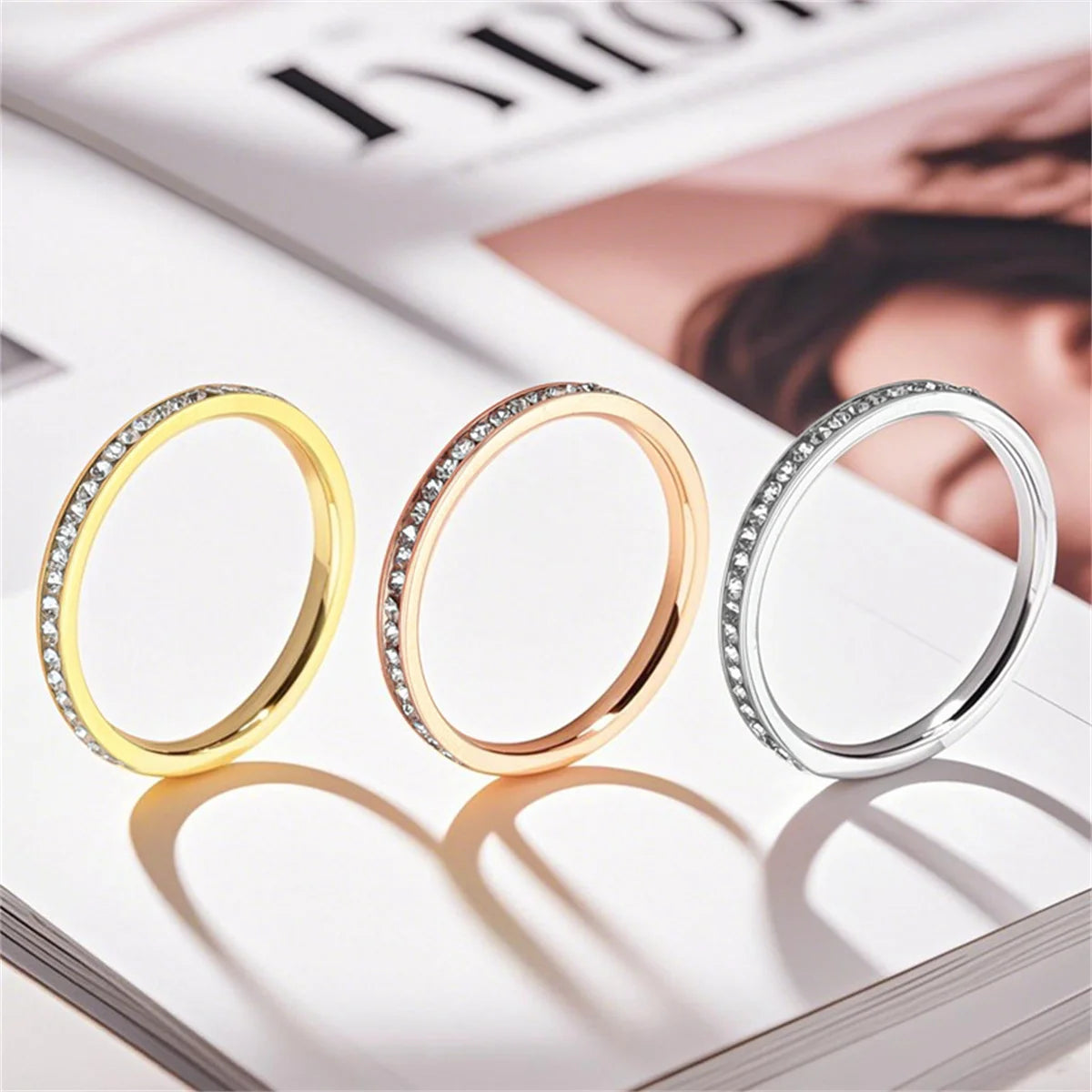 Luxury Designs Full Cubic Zirconia Rotating Rings for Women High Quality Stainless Steel Waterproof Jewelry 2025 Wedding Rings Qme