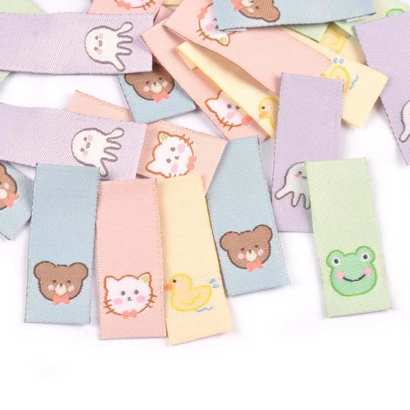 50Pcs Cat/Bear/Octopus/Frog/Duck Embroidery Washable Labels For Sewing Accessories Care Bags Clothes Tag Handmade Crafts c3161 Qme