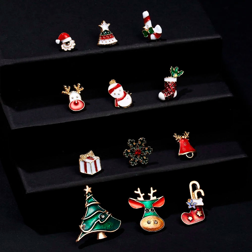 3pcs/set Merry Christmas Custom Brooches Christmas Socks Christmas Tree Elk Enamel Badge Brooch Women Fashion Party Jewelry Gift Qme