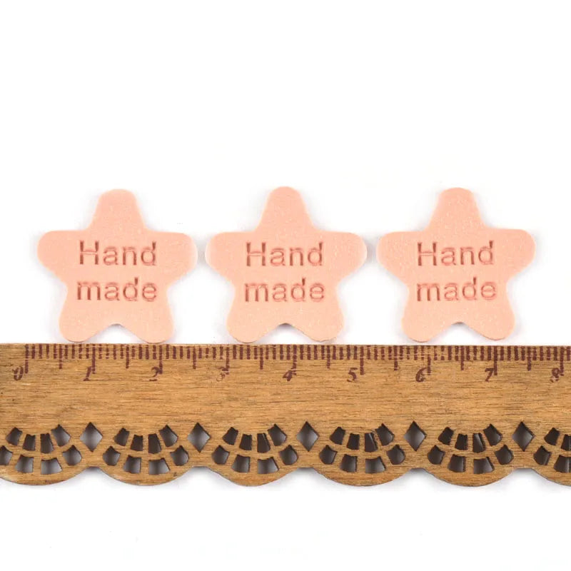 20Pcs/Lot Mixed Color Star Embossed leather Labels DIY Handmade Sewing Accessories For Kids Garment Bags Crafts Tags c3213 Qme 3