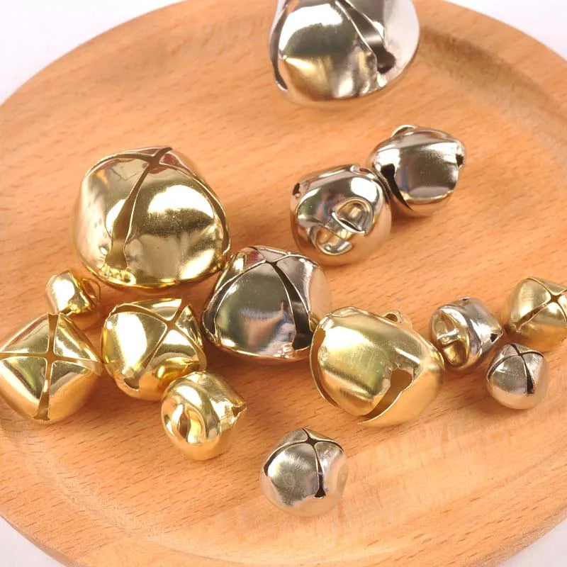Gold Silver Small Jingle Bells Pendants For DIY Crafts Party Decoration Christmas Tree Metal Bells Home Ornaments Kid Gift c2683 Qme