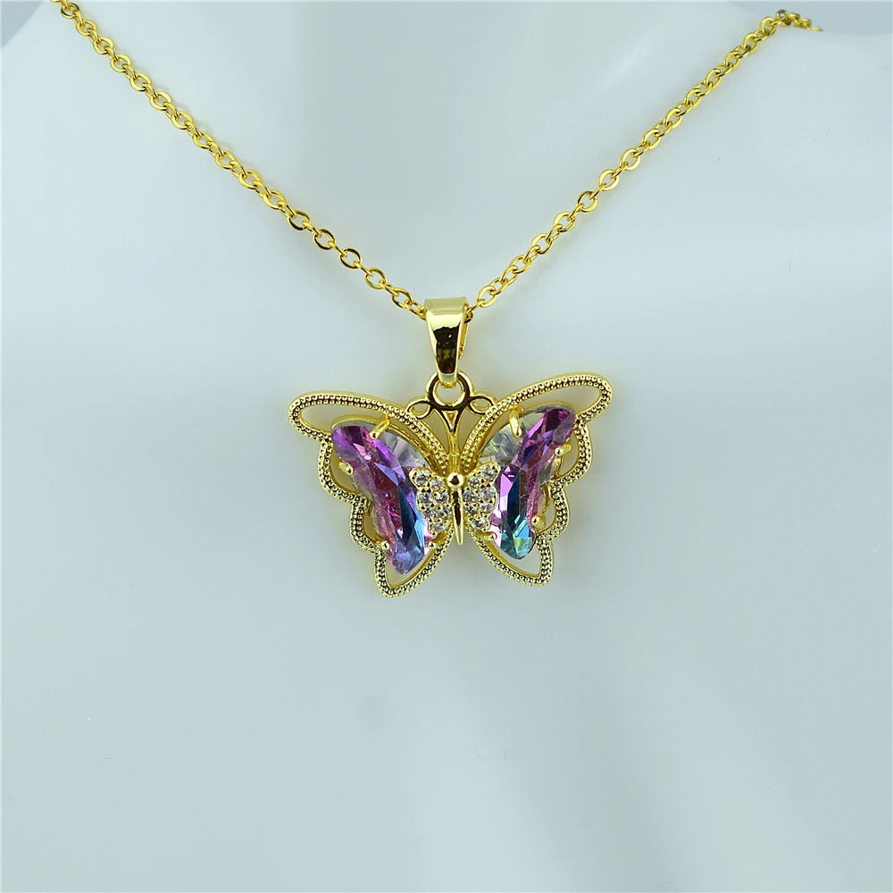 New Fashion Sweet Women Girl Heart Crystal Butterfly Pendant Necklace Jewelry Elegant Charm Jewelry Gifts Accessories Wholesale Qme 16
