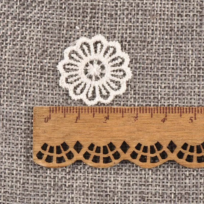 10-50pcs Random Mixed Flower Pattern Embroidered Lace Applique Mesh Trim For Garment Accessories Decoration Sew DIY Fabric C1501 Qme 50pcs 25mm