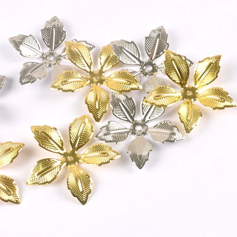 20Pcs Silver Flowers Metal Crafts Wraps Filigree Connectors Embellishments For Scrapbooking Home Decor Handicraft Gift Yk0762-10 Qme