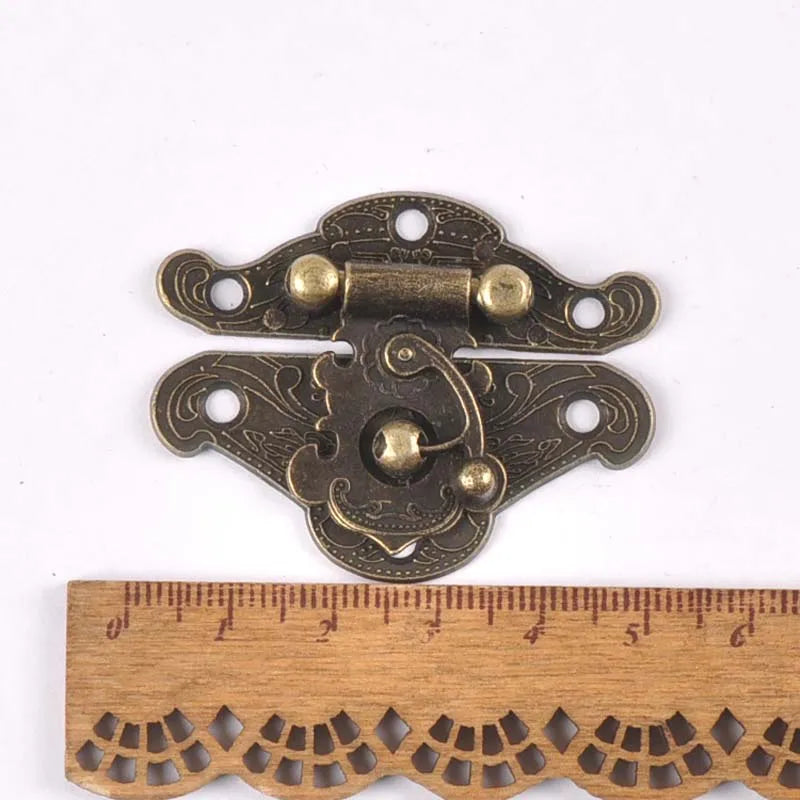 Antique Silver Bronze Vintage Lock Hasp Jewelry Wooden Box Latch Clasp Purse Locks Furniture Hardware Padlock 5 designs c2148 Qme 4