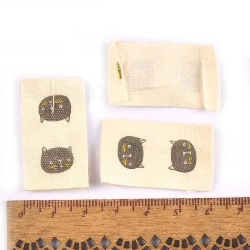 Mixed Animal Printed Cotton Woven Labels For DIY Sewing Accessories Garment Fabric Shoes Bags Clothing Tags 50pcs c2244 Qme