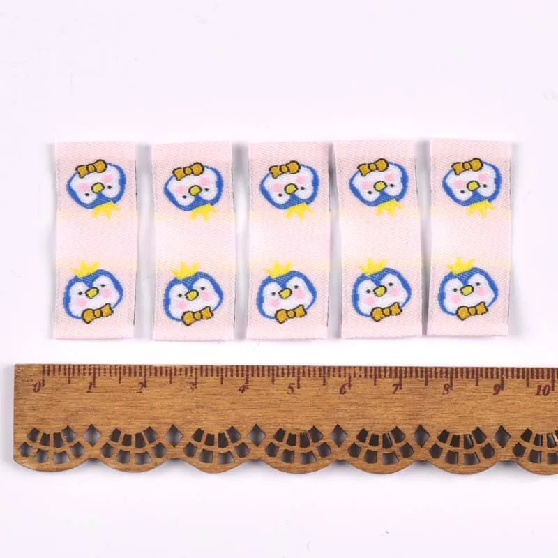 50Pcs Cartoon Dinosaur/Penguin Labels For Shoes Care Bags Sewing Garment Handmade Accessories DIY Crafts Fabric Clothing Tags Qme