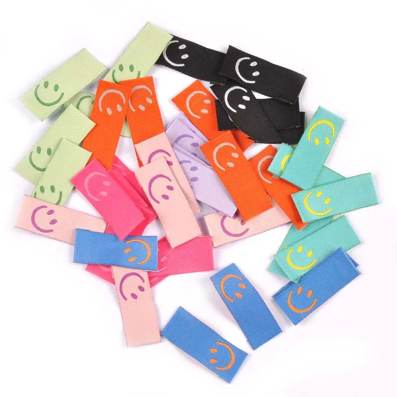 50Pcs 8colors Embroidery Labels Sewing Clothes Handmade Accessories For Kids Care Bags Clothing Tags Garment Crafts 1.5x4cm Qme
