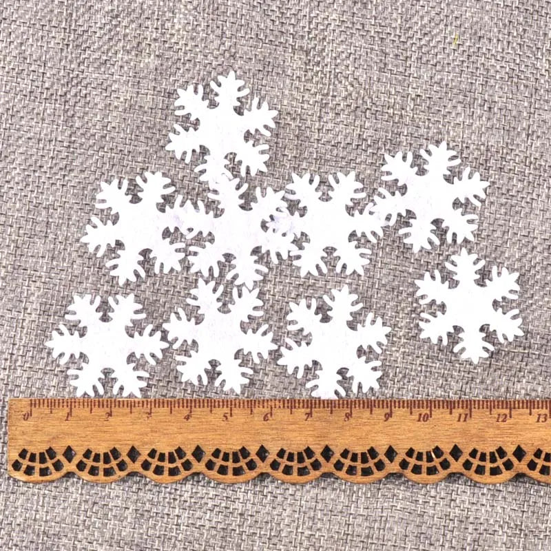 100Pcs/lot Mix Applique Polyester Felt Artificial Snowflake Patch Sticker Non-woven Patches For DIY Crafts Christmas Decoration Qme 1