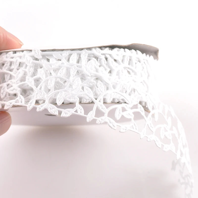 Width 3cm Leaf Lace Ribbons For DIY Embroidered Fabric Decoration Sewing Accessories Handmade Headdress Bow Gift Materials c2424 Qme