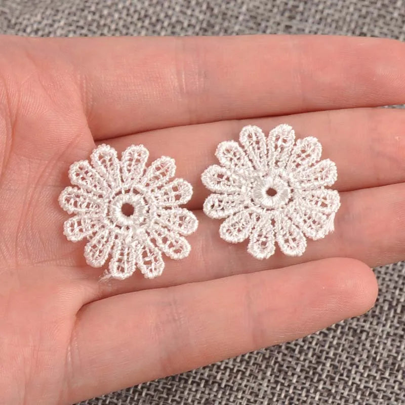 100Pcs Flower White Lace Embroidery Ribbon AppliqueTrim For Sewing Decoration Wedding DIY Accessories Handmade Supplies c1141 Qme WHITE China Mainland L