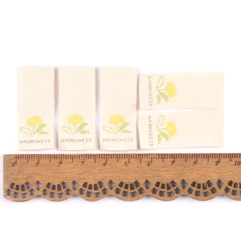 50Pcs Flower Printed Washable Brige Labels For Sewing Accessories Care Bags Clothes Tag Handmade Crafts Supplies 1.6x3.8cm c2887 Qme 5