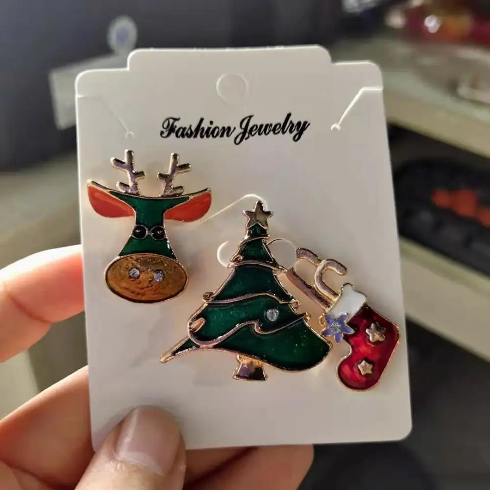 3pcs/set Merry Christmas Custom Brooches Christmas Socks Christmas Tree Elk Enamel Badge Brooch Women Fashion Party Jewelry Gift Qme style 4