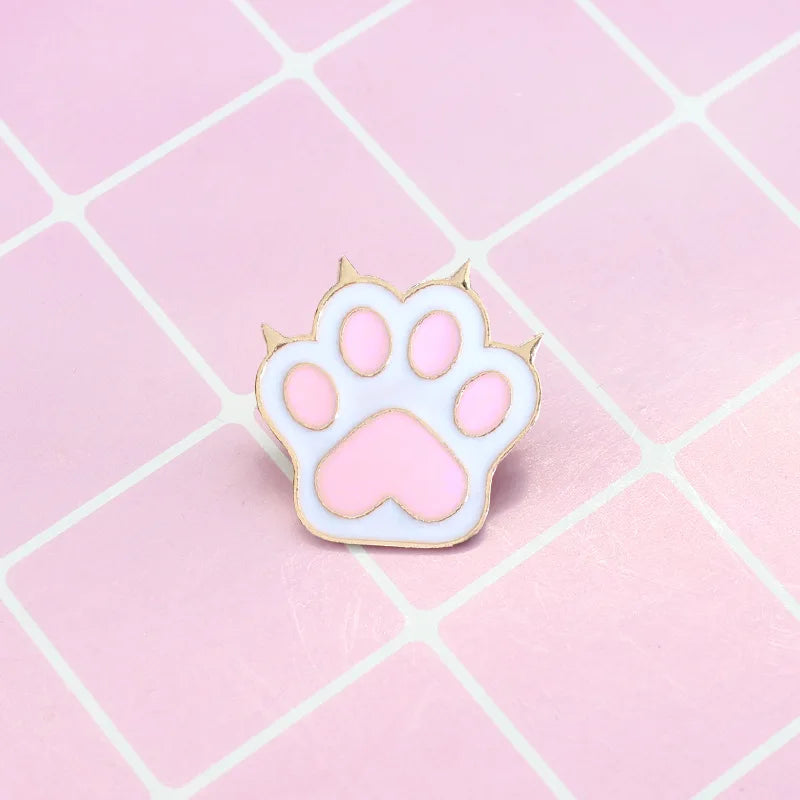 Cute Cat Paw Enamel Pins Pink Cat Foot Pin Backpack Hat Lapel Pin Badge Fashion Cartoon Jewelry Pins Gift To A Friends Wholesale Qme