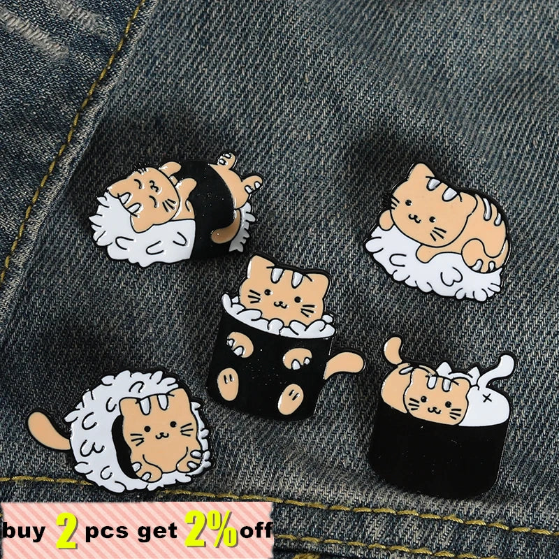 Sushi Rice Ball Cat Enamel Pins Food Badge Cartoon Brooches for Women Cute Animal Lapel Pin Bag Anime Jewelry Gift Wholesale Qme