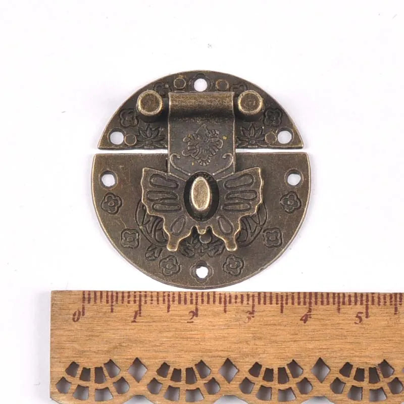 Vintage Brass Hardware Latch Hook Decorative Jewelry Box Hardware Wooden Boxes Furniture Buckle Clasp Lock Wood Case Hasp c2264 Qme