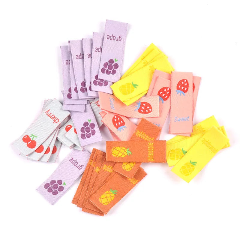 50Pcs Pineapple/Strawberry Fruits Embroidery Labels For Sewing Accessories Care Bags Kids Clothes Tag DIY Crafts 1.5/4.5cm c2901 Qme
