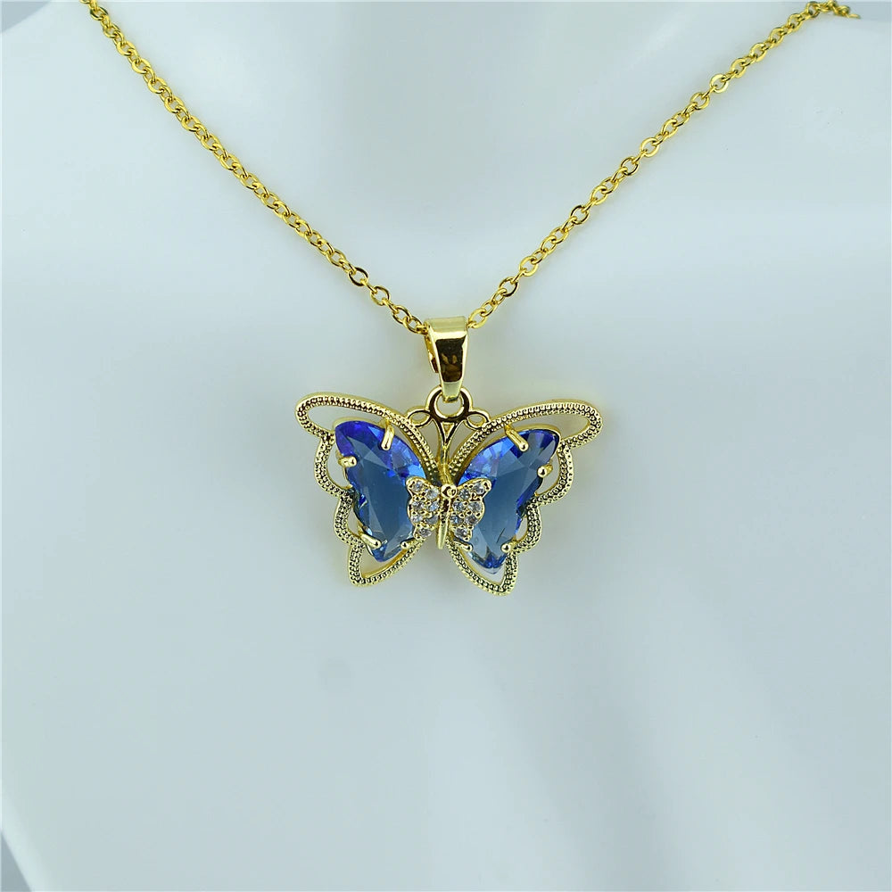 New Fashion Sweet Women Girl Heart Crystal Butterfly Pendant Necklace Jewelry Elegant Charm Jewelry Gifts Accessories Wholesale Qme 7