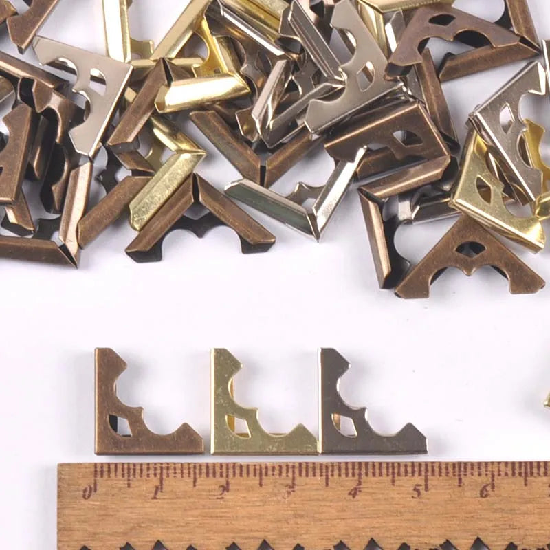 50pcs Bronze/Silver/Bronze Metal Book Corners Protectors For Scrapbooking Accessories Albums Menus Folders Box DIY Decor 16x16mm Qme