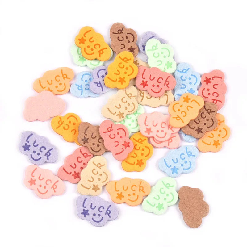20Pcs Colorful Cloud Embossed Flannelette Labels Tags For Sewing Accessories Bags Garment DIY Clothing Handmade Supplies c3211 Qme random mixed