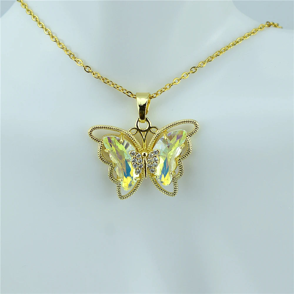 New Fashion Sweet Women Girl Heart Crystal Butterfly Pendant Necklace Jewelry Elegant Charm Jewelry Gifts Accessories Wholesale Qme 11