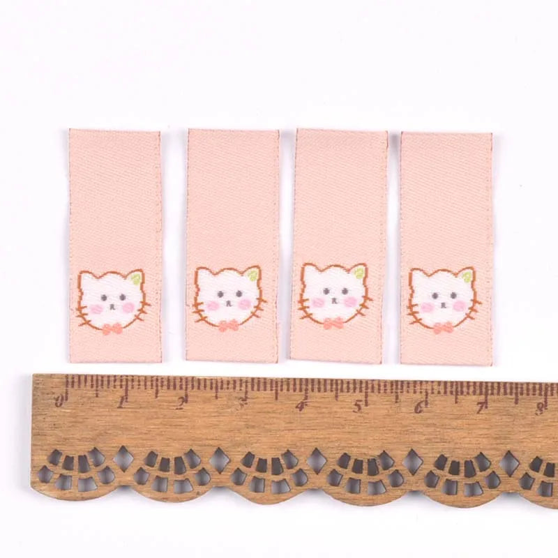 50Pcs Cat/Bear/Octopus/Frog/Duck Embroidery Washable Labels For Sewing Accessories Care Bags Clothes Tag Handmade Crafts c3161 Qme 2