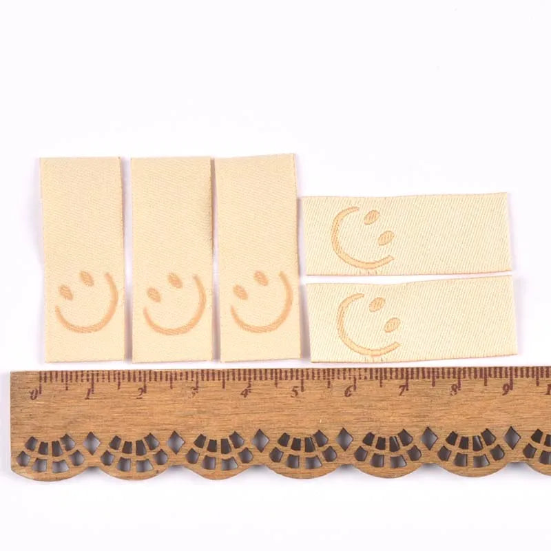 50Pcs 8colors Embroidery Labels Sewing Clothes Handmade Accessories For Kids Care Bags Clothing Tags Garment Crafts 1.5x4cm Qme 11