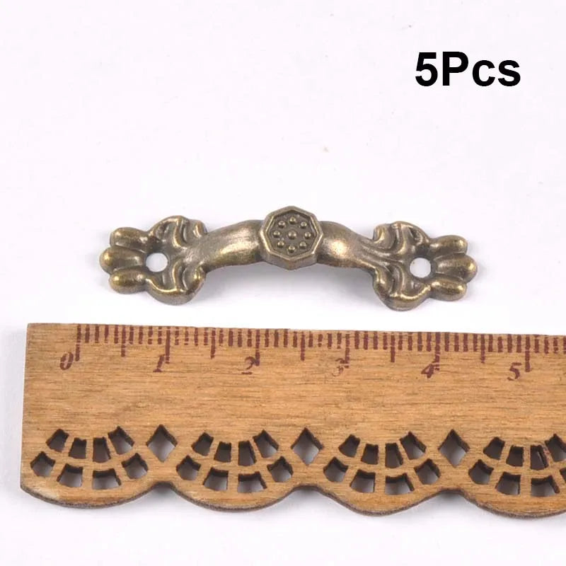 European Retro Antique Striped Carved Furniture Handles Kitchen Pulls Jewelry Box Cupboard Cabinet Knobs Drawer Door c2265 Qme 5pcs