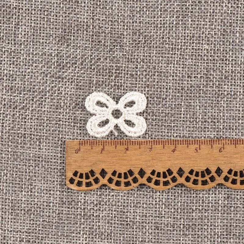 10-50pcs Random Mixed Flower Pattern Embroidered Lace Applique Mesh Trim For Garment Accessories Decoration Sew DIY Fabric C1501 Qme 50pcs24x22mm