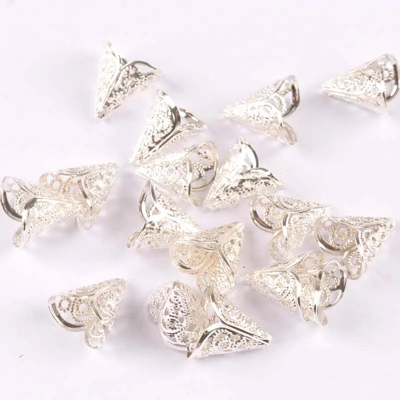 Gold/silver/Bronze 50Pcs Hollow Filigree Wraps Flowers Connectors Metal Crafts Embellishments For DIY Scrapbookings Home Decor Qme