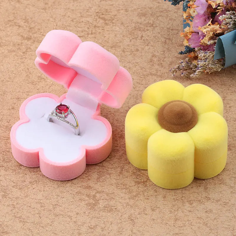 1 Piece Lovely Flower Jewelry Box Velvet Wedding Ring Box Necklace Display Box Gift Box Container Case for Jewelry Packaging Qme