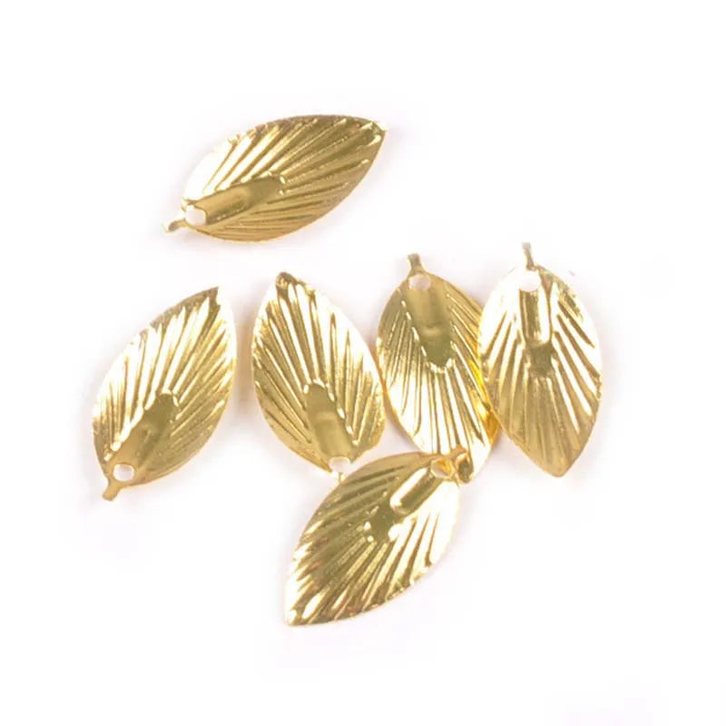 50Pcs 18x8mm Metal Crafts Filigree Wraps Leaves Connectors Embellishments For Scrapbooking Home Decor DIY Accessories yk0747 Qme