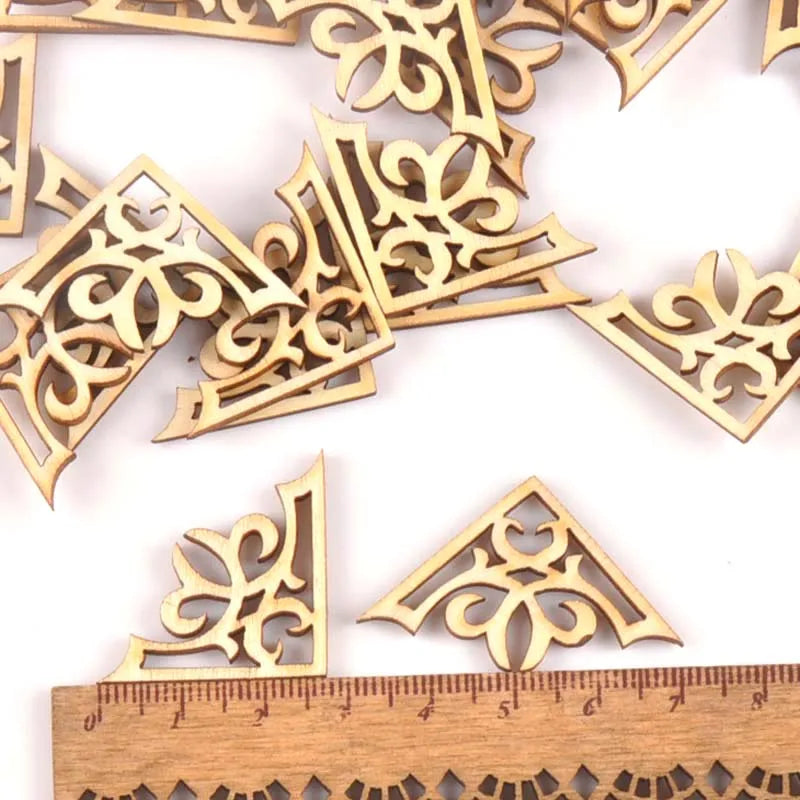 20pcs Wooden Ornament Book Corner Protector DIY Crafts Home Decoration Box Book Scrapbook Album Corner Wood Slices 27x27mm m1903 Qme