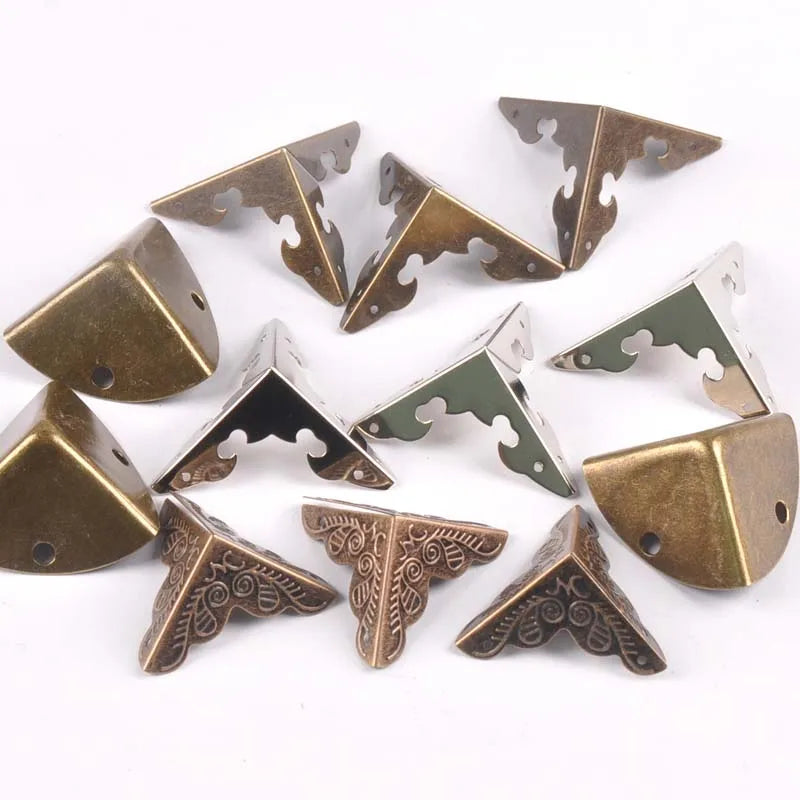 10Pcs Sliver/Brown Metal Corner Book Corners For Trilateral Albums Menu Corner Protector Diy Folders Edge Cover 30x30x30mm c1740 Qme