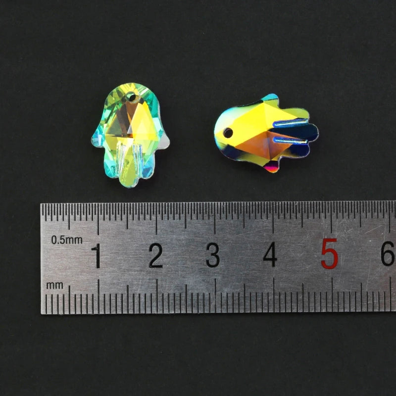 2023 NEW 14x18mm Crystal Charms Hand Shape Glass Beads Crystal Palm Pendant Gems Rhinestones for Jewelry Making Earrings DIY Qme