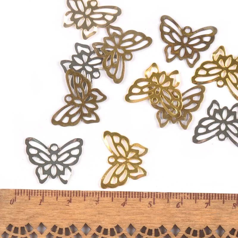 21x17mm 50Pcs Hollow Butterfly Filigree Wraps Connectors Embellishments For DIY Scrapbookings Metal Crafts Home Decor YK0754 Qme