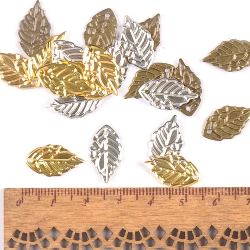 18x10mm 50Pcs Hollow Leaves Metal Crafts Filigree Wraps Connectors Embellishments For DIY Scrapbooking Home Decor 3 Color YK0753 Qme
