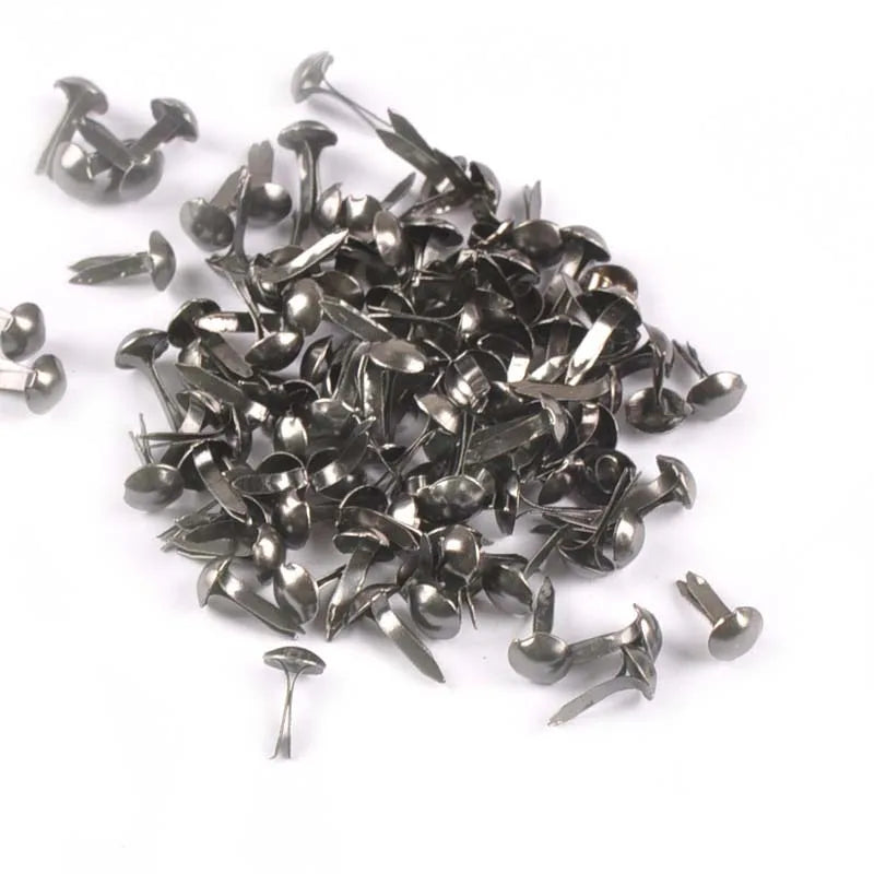 100pcs 5x10mm Mix Round Fastener Brads Embellishment For Scrapbooking Supplies DIY Metal Crafts Accessories Shoes Decor c2147 Qme