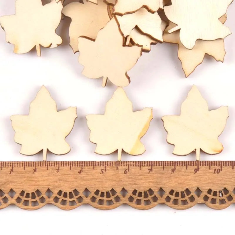 25Pcs 29x33mm Maple Leaf Pattern Unfinished Wood DIY Crafts Scrapbook Wooden Ornaments Handmade Accessories Home Decor m1567 Qme