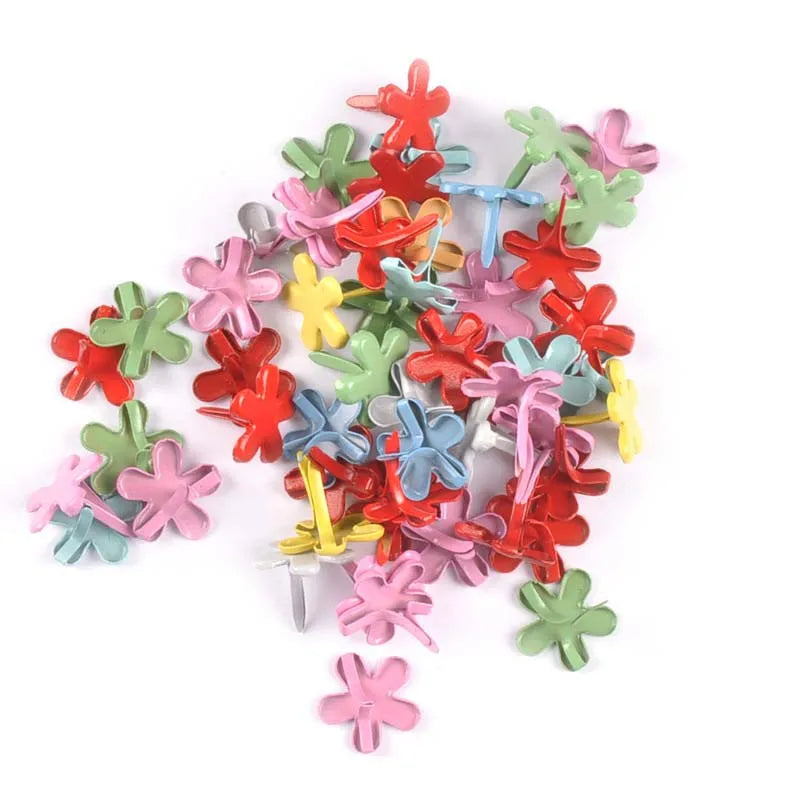 50pcs 12x14mm Mix Flower Pattern Brads Scrapbook Paper Crafting Embellishment Fastener Brad Metal Crafts For DIY Decor c2161 Qme
