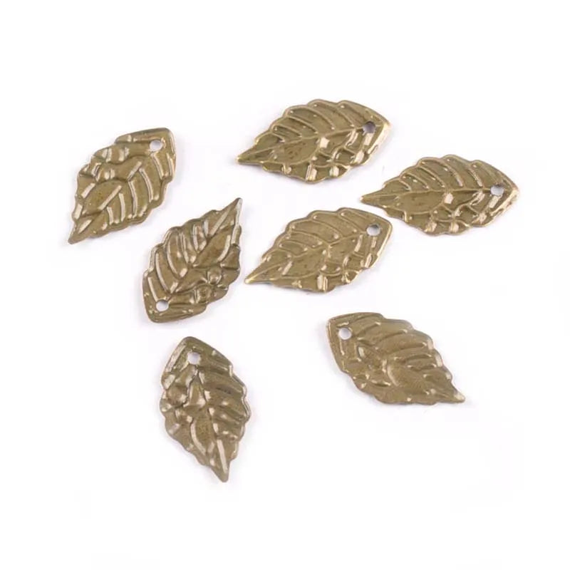 18x10mm 50Pcs Hollow Leaves Metal Crafts Filigree Wraps Connectors Embellishments For DIY Scrapbooking Home Decor 3 Color YK0753 Qme