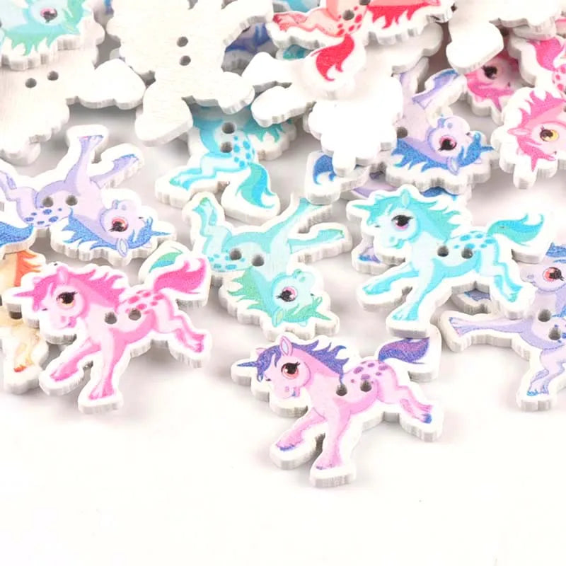 25pcs Mixed Painted Wing Horse Wooden Buttons For Clothing Crafts And Scrapbooking DIY Sewing Decorative 27x33mm m1660 Qme