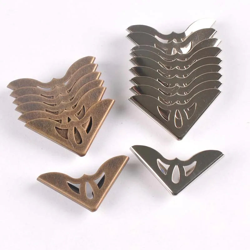 10Pcs silvery and Bronze Metal Book Corners Book For Menus Folders Photo Corner Protector Albums Diy Craft 30x30x6mm c2101 Qme
