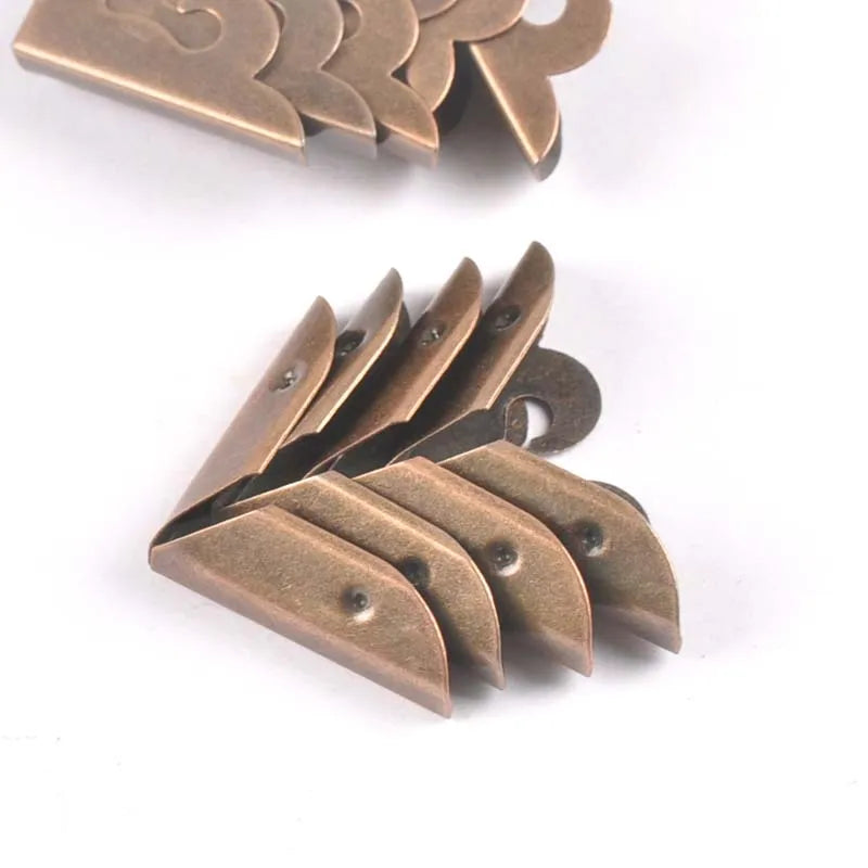 10Pcs 27x27x6mm Bronze Metal Trilateral Corner Book Corners For Box Albums Menus Corner Protector Diy Folders Edge Cover C1731 Qme