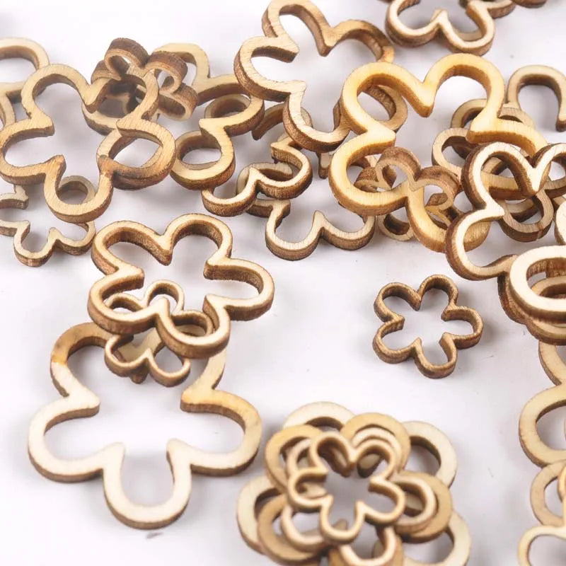 50pcs 15-30mm Hollow Flower Shape Wood For Scrapbooking Handmade DIY Carfts Wooden Embellishment Home Decor Orname m2179 Qme