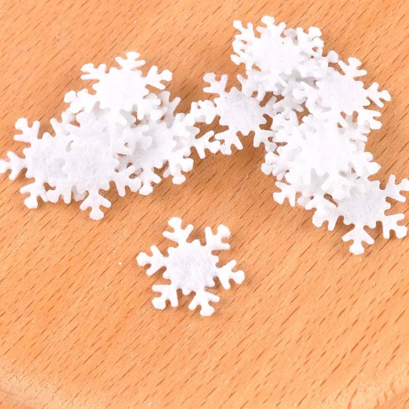 100pcs 15-40mm White Fake Snowflake Christmas Wedding Decoration DIY Scene New Year Xmas Tree Window Scrapbooking Decor c2164 Qme 8 18mm
