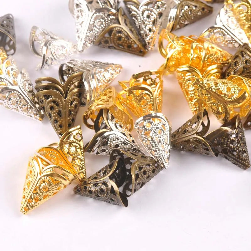 Gold/silver/Bronze 50Pcs Hollow Filigree Wraps Flowers Connectors Metal Crafts Embellishments For DIY Scrapbookings Home Decor Qme